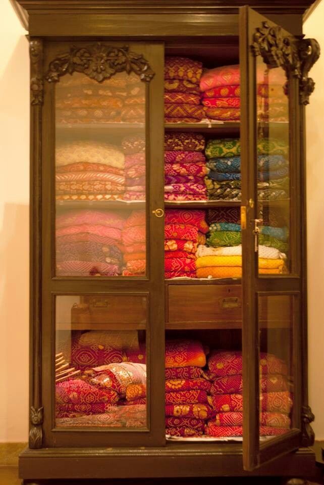 #bandhani #india boutique interior, clothing store interior, boutique decor